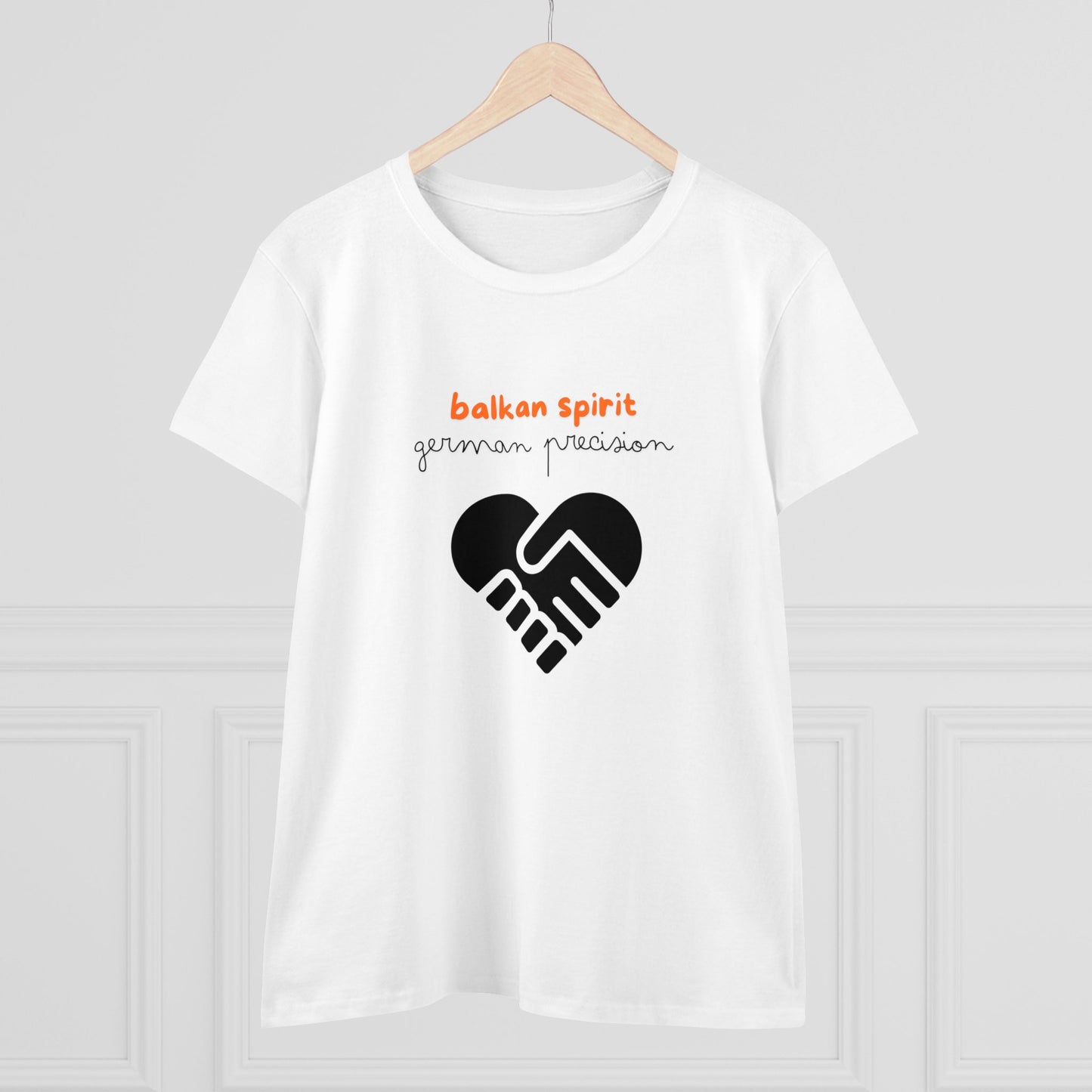 Balkan Spirit, German Precision Damen-Baumwoll-T-Shirt