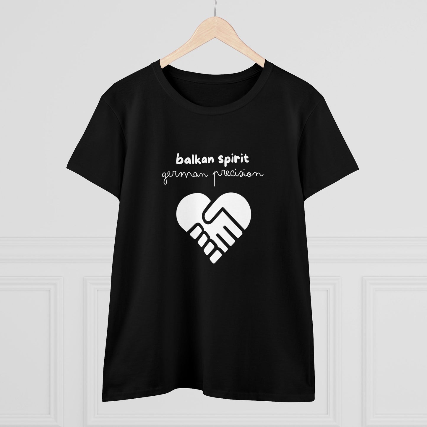 Balkan Spirit, German Precision Damen-Baumwoll-T-Shirt