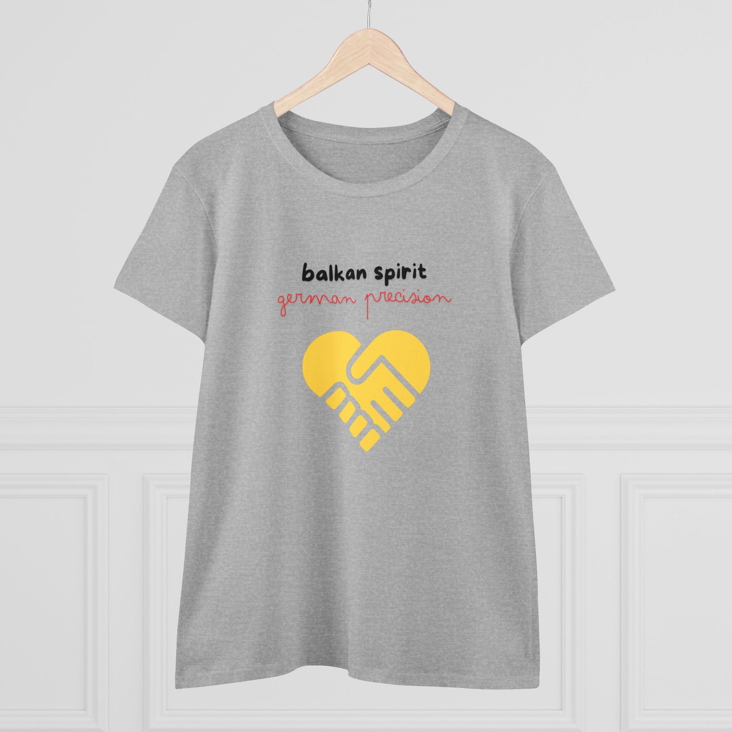 Balkan Spirit, German Precision Damen-Baumwoll-T-Shirt
