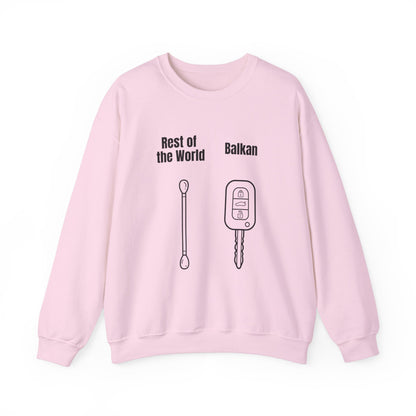 Lustiges Sweatshirt mit Rundhalsausschnitt und Balkan-Motiv