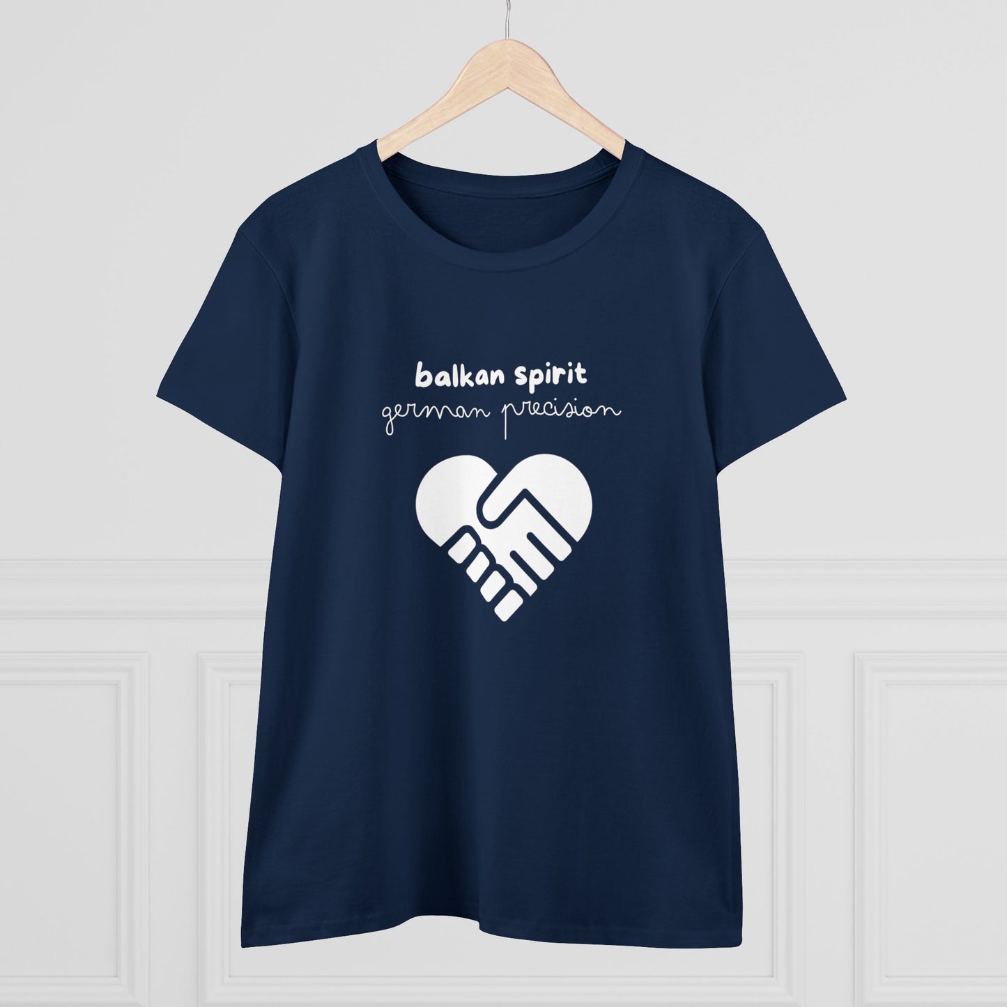Balkan Spirit, German Precision Damen-Baumwoll-T-Shirt