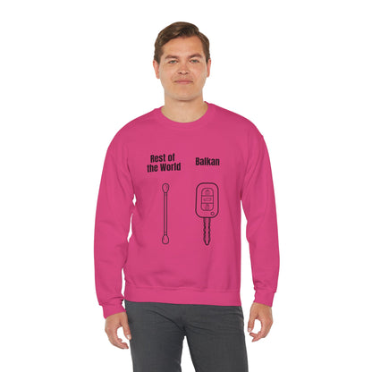 Lustiges Sweatshirt mit Rundhalsausschnitt und Balkan-Motiv
