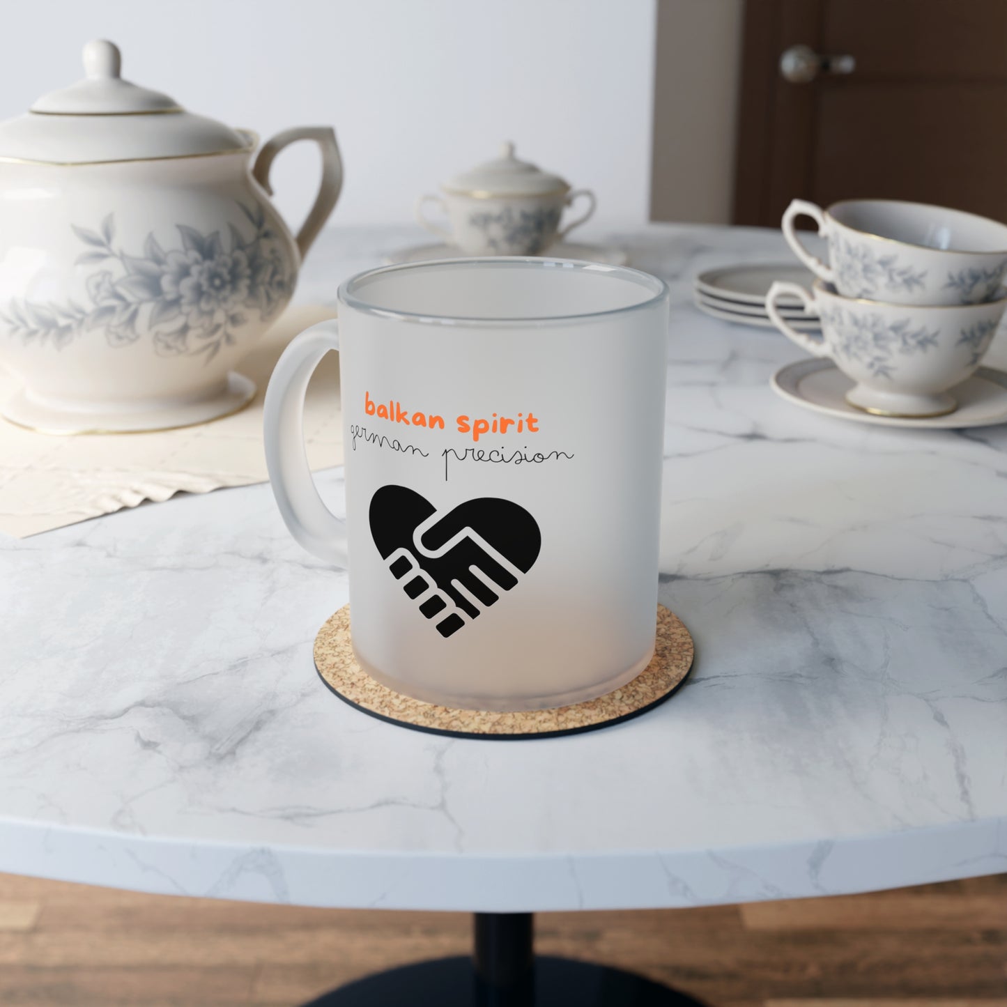 Balkan Spirit Kaffeebecher aus Milchglas